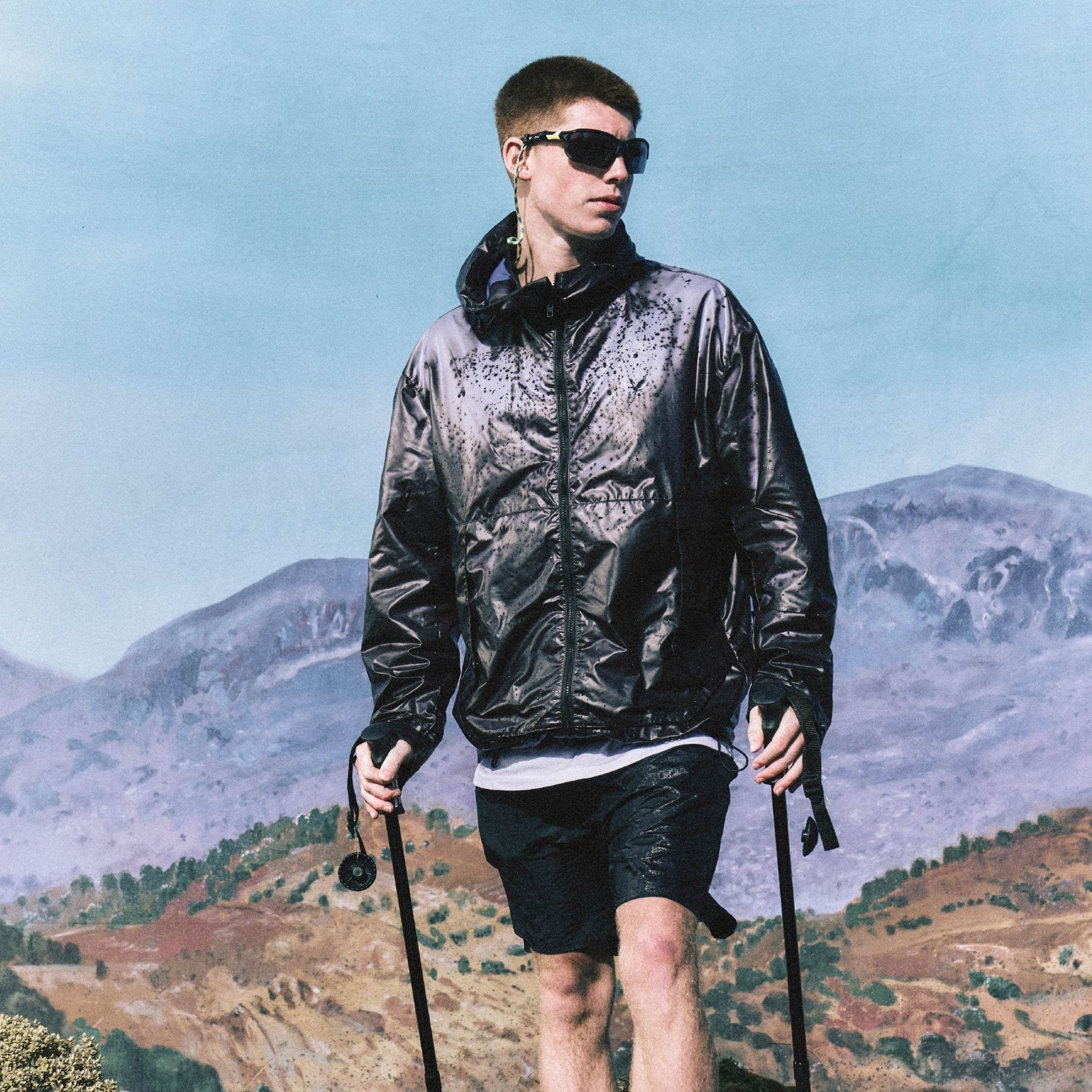 Lyle & Scott Men's Heat Reactive Shell Jacket in Dark Navy/Bubble Blue