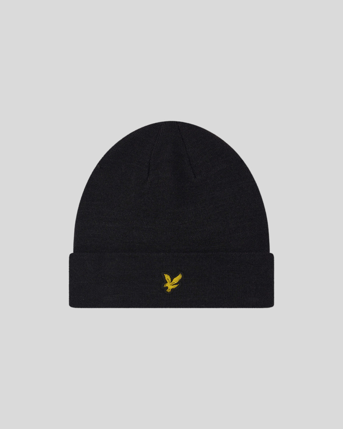 Flachaufnahme der „Basic-Beanie“ in Jet Black