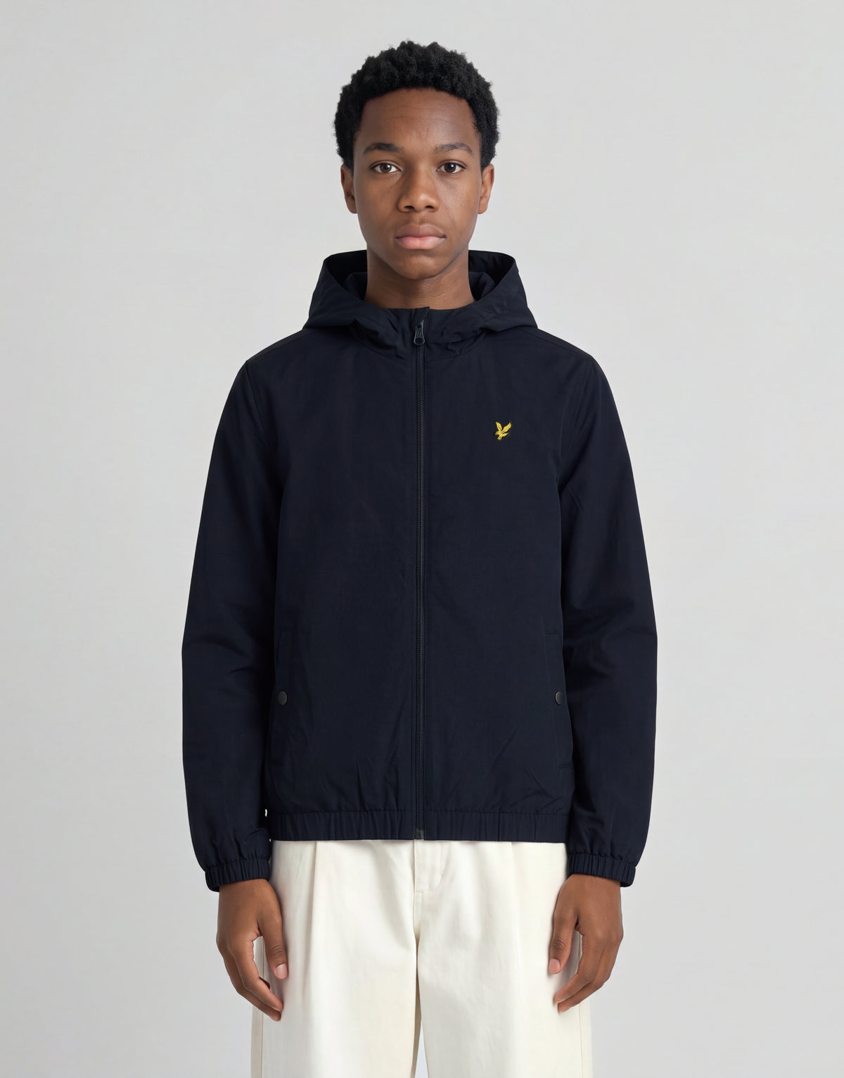 Chaqueta con capucha y cremallera para niños