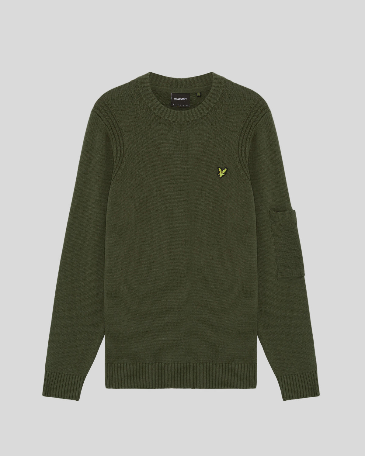 Produktfoto des Pullovers mit Rippdetail und Rundhalsausschnitt in Olivgrün
