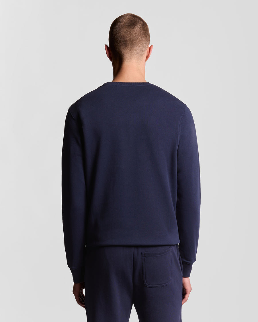 Uomo con pantaloni da jogging in cotone dal taglio aderente, colore blu navy