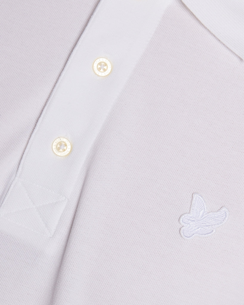 Uomo con polo in cotone superfine bianco