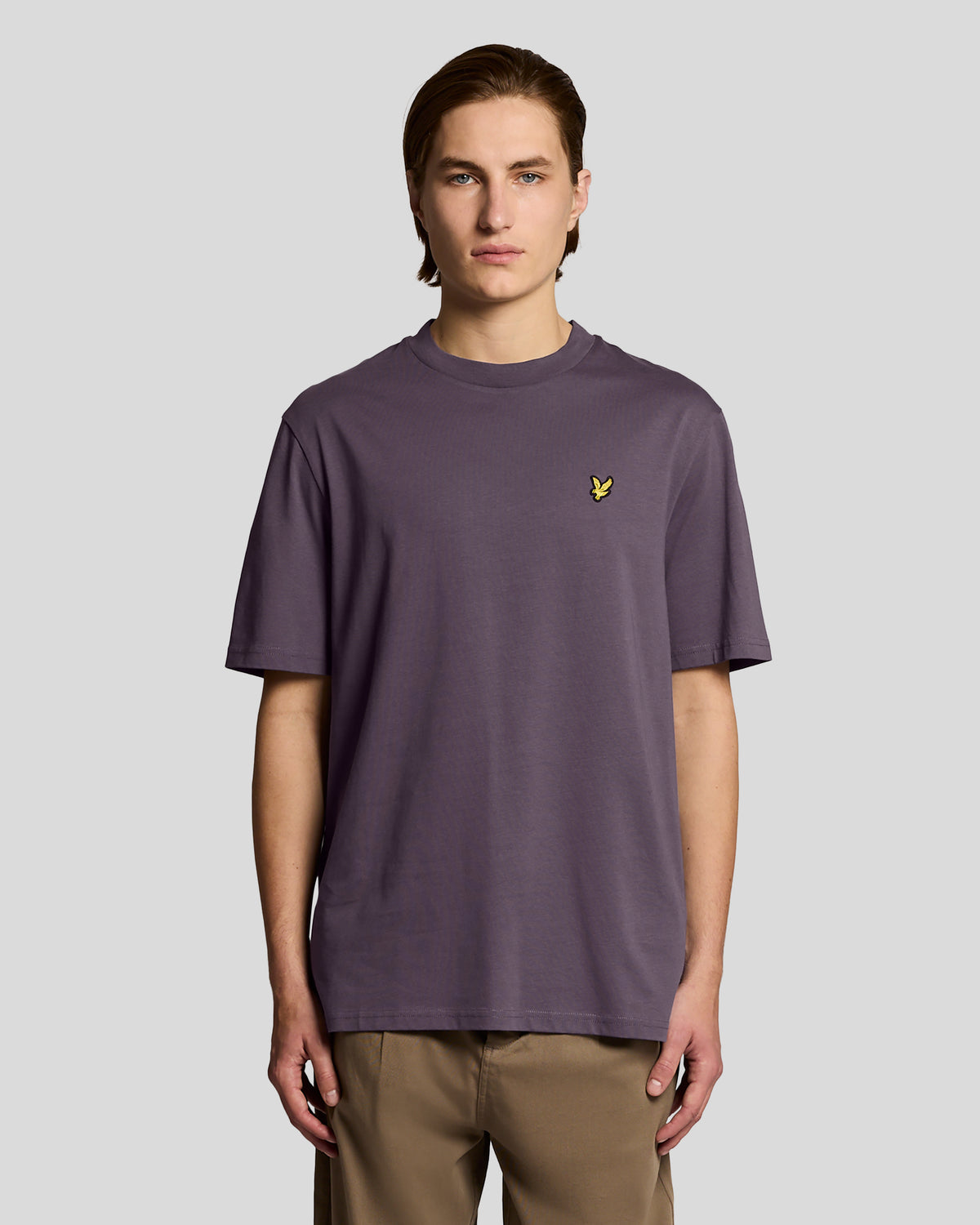 Uomo con maglietta oversize in cotone a girocollo color Graystone