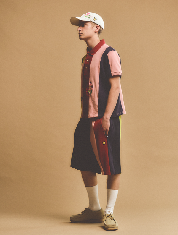 modelo luciendo prendas de la colaboración entre Lyle & Scott y Georgia Hunt