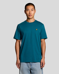 Hombre con camiseta de algodón de cuello redondo en color Lagoon