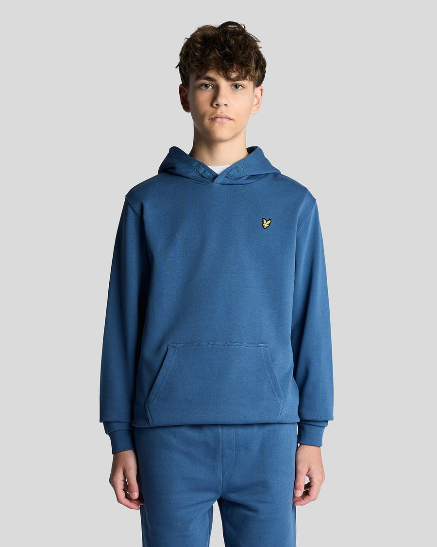 Hombre con sudadera con capucha de algodón Loopback en color azul aciano oscuro