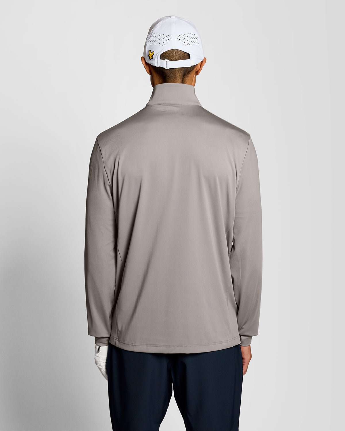 Uomo con maglione Performance 1/4 Zip Midlayer in colore Ultimate Grey