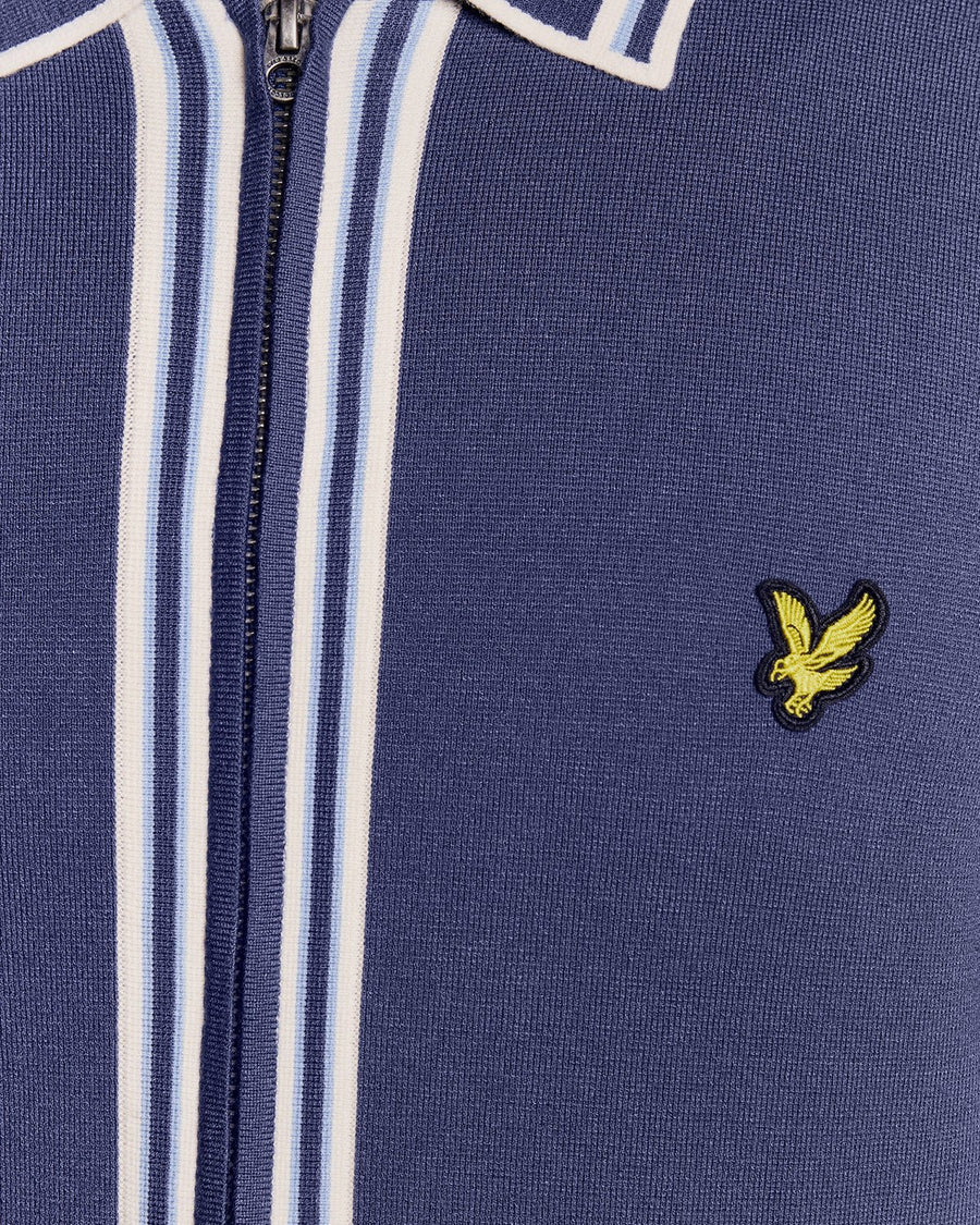 Uomo con maglione in maglia con zip integrale a contrasto in blu navy intenso