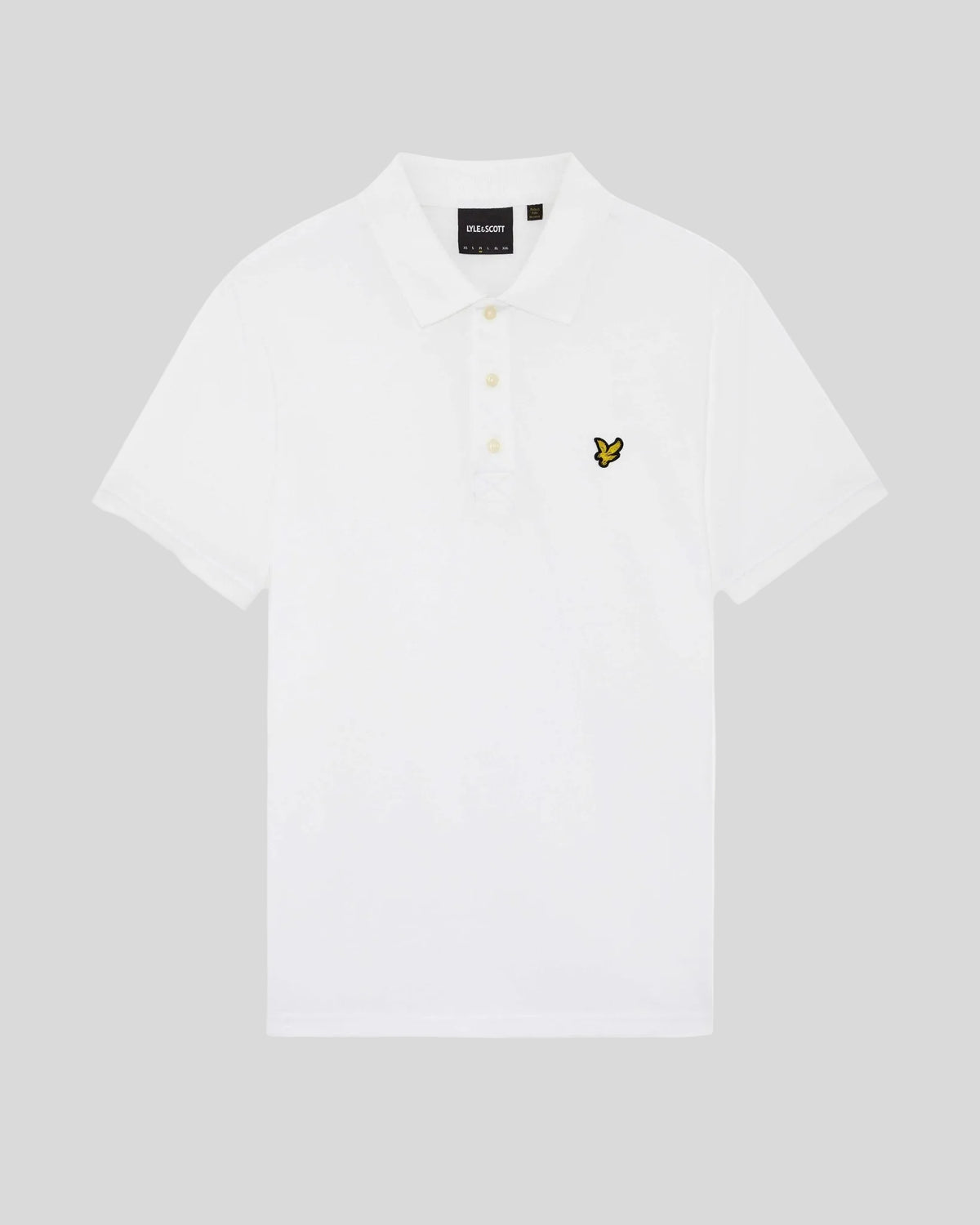 Homme portant un polo en jersey de coton blanc