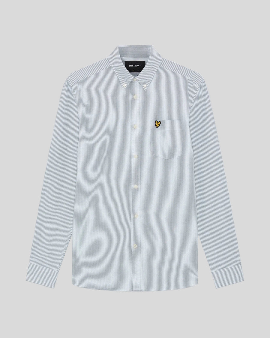 Homme portant une chemise Oxford à rayures, couleur Everglade/Blanc