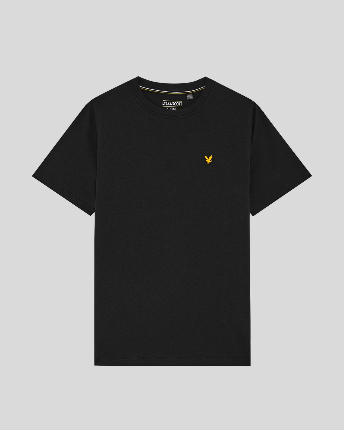 Hombre con camiseta Sports Core en color negro azabache