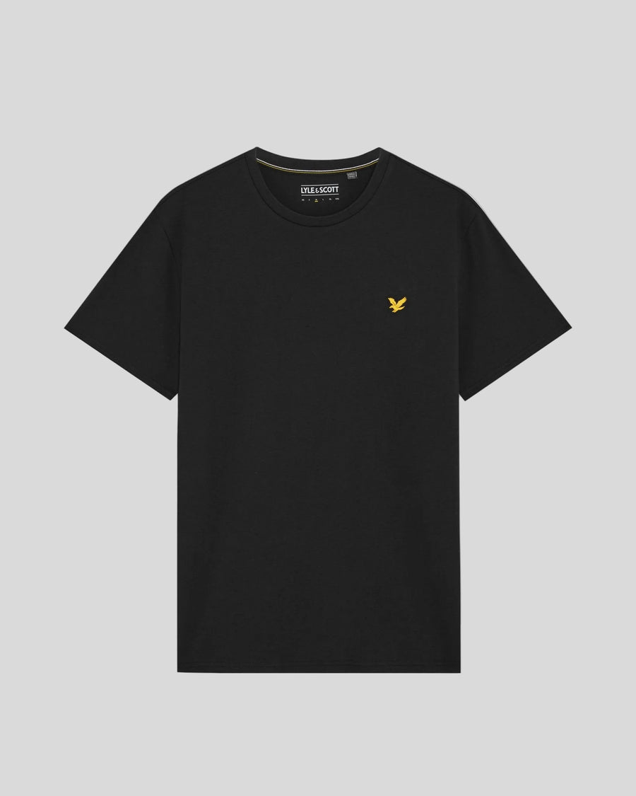 Hombre con camiseta deportiva en negro azabache