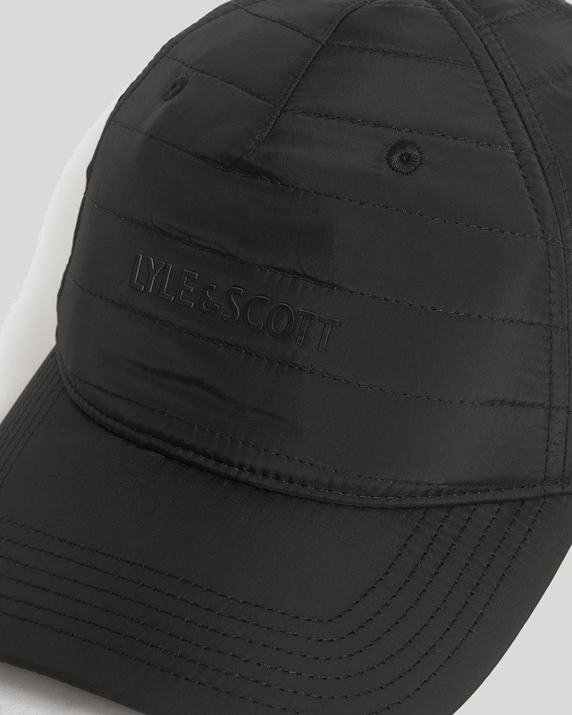 Casquette de baseball rembourrée, noir de jais