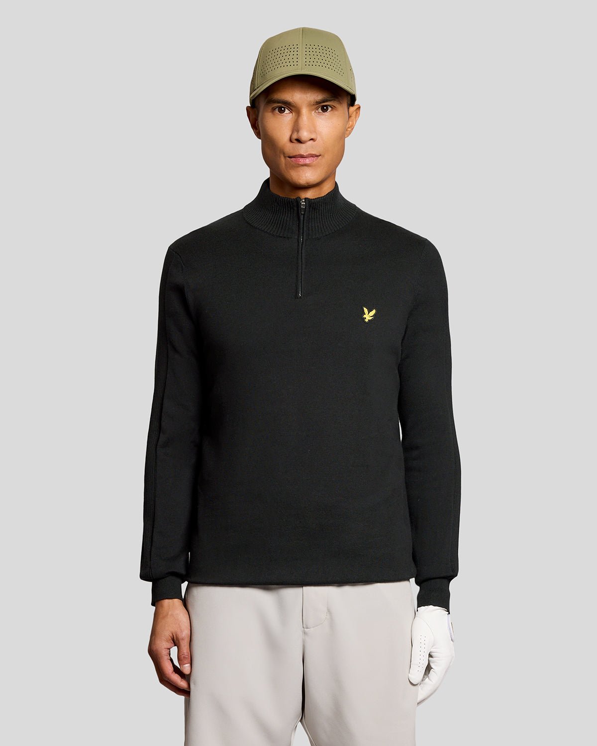Uomo con maglione in misto cotone con zip a 1/4, colore nero corvino