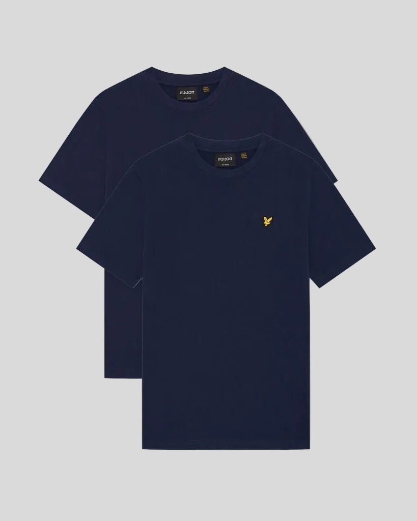 Homme portant un lot de deux t-shirts Basic bleu marine