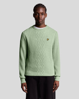 Pull en maille torsadée