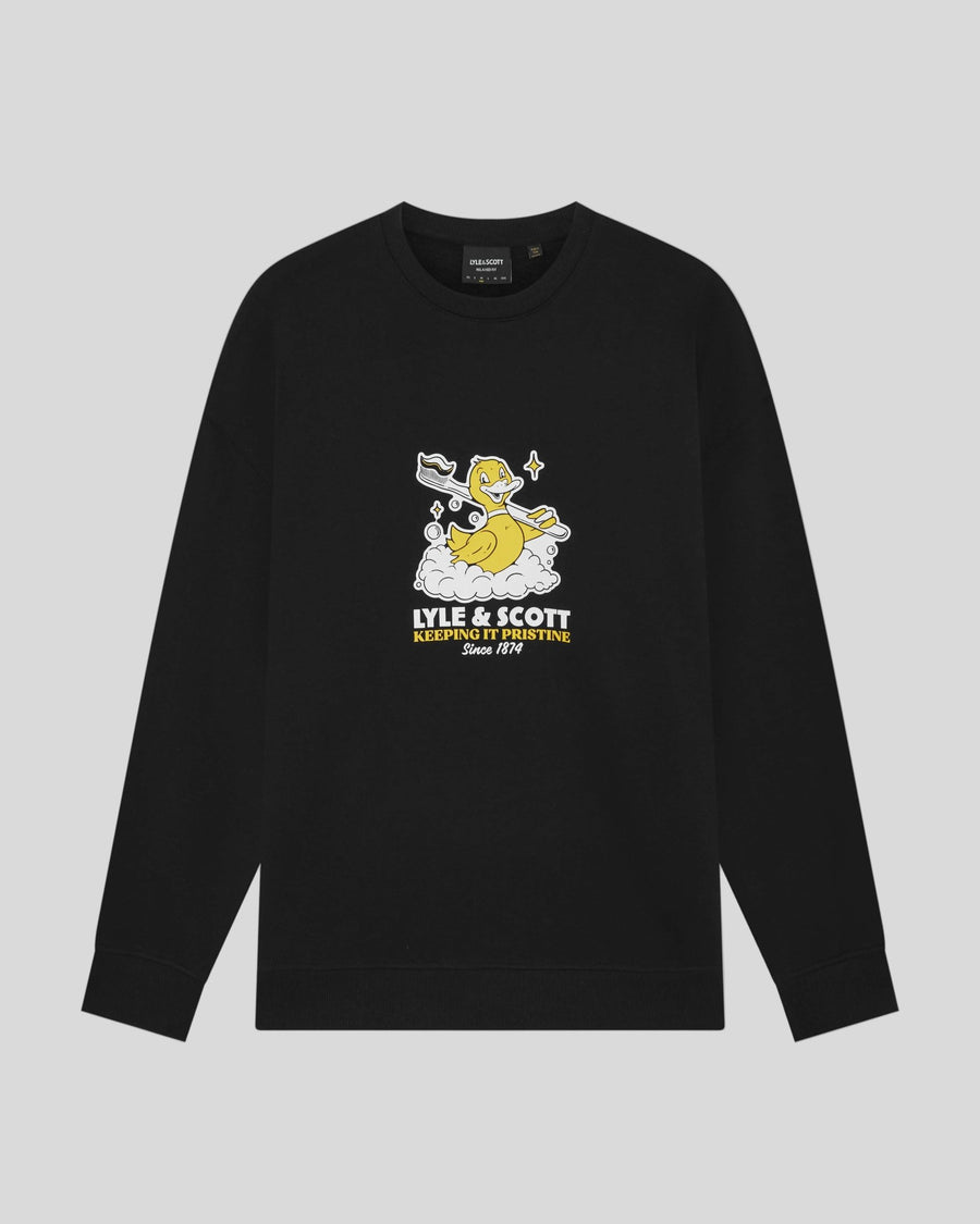 Homme portant un sweat-shirt à imprimé sur la poitrine, couleur noir de jais