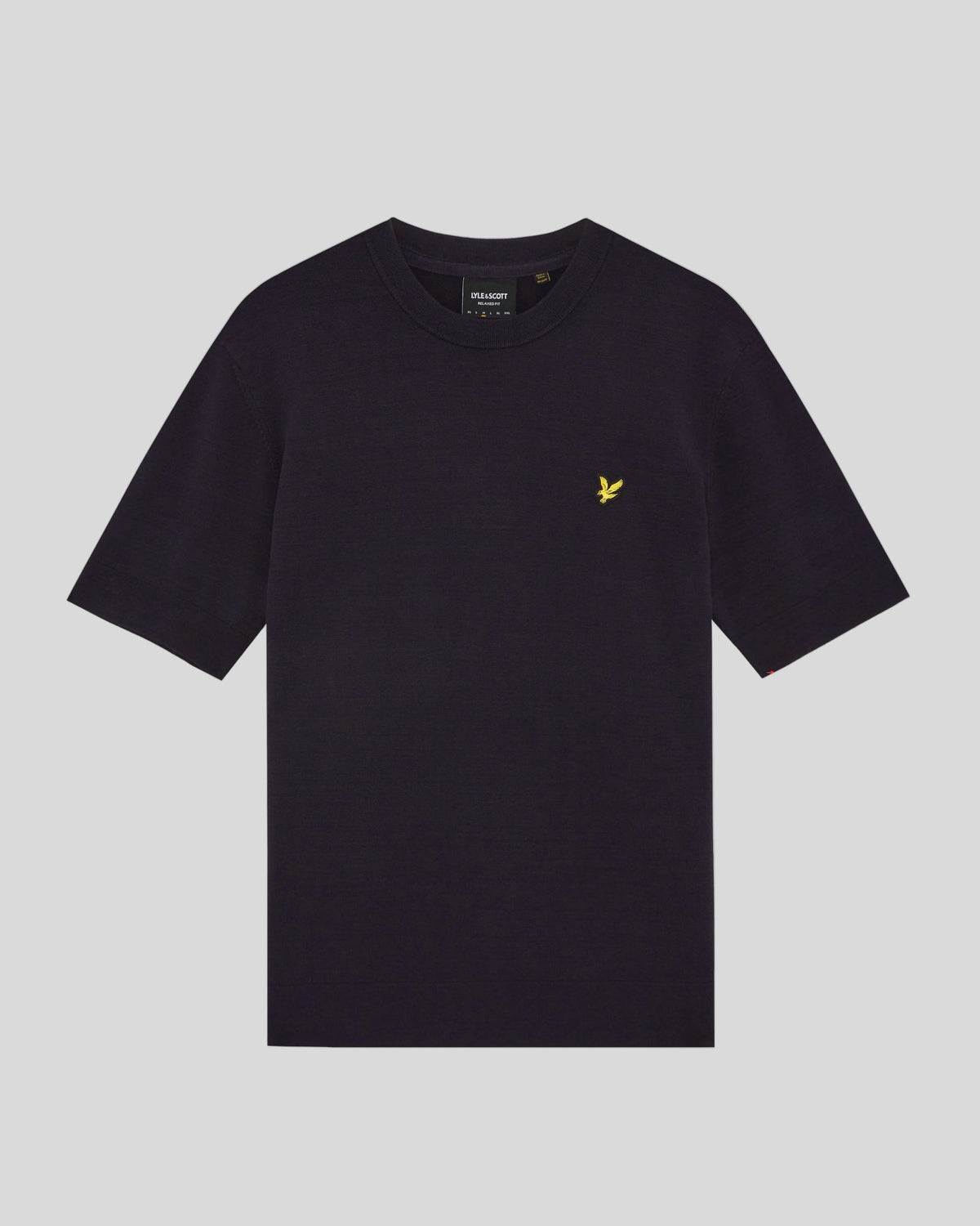 Uomo con maglietta in maglia dal taglio comodo in blu navy scuro