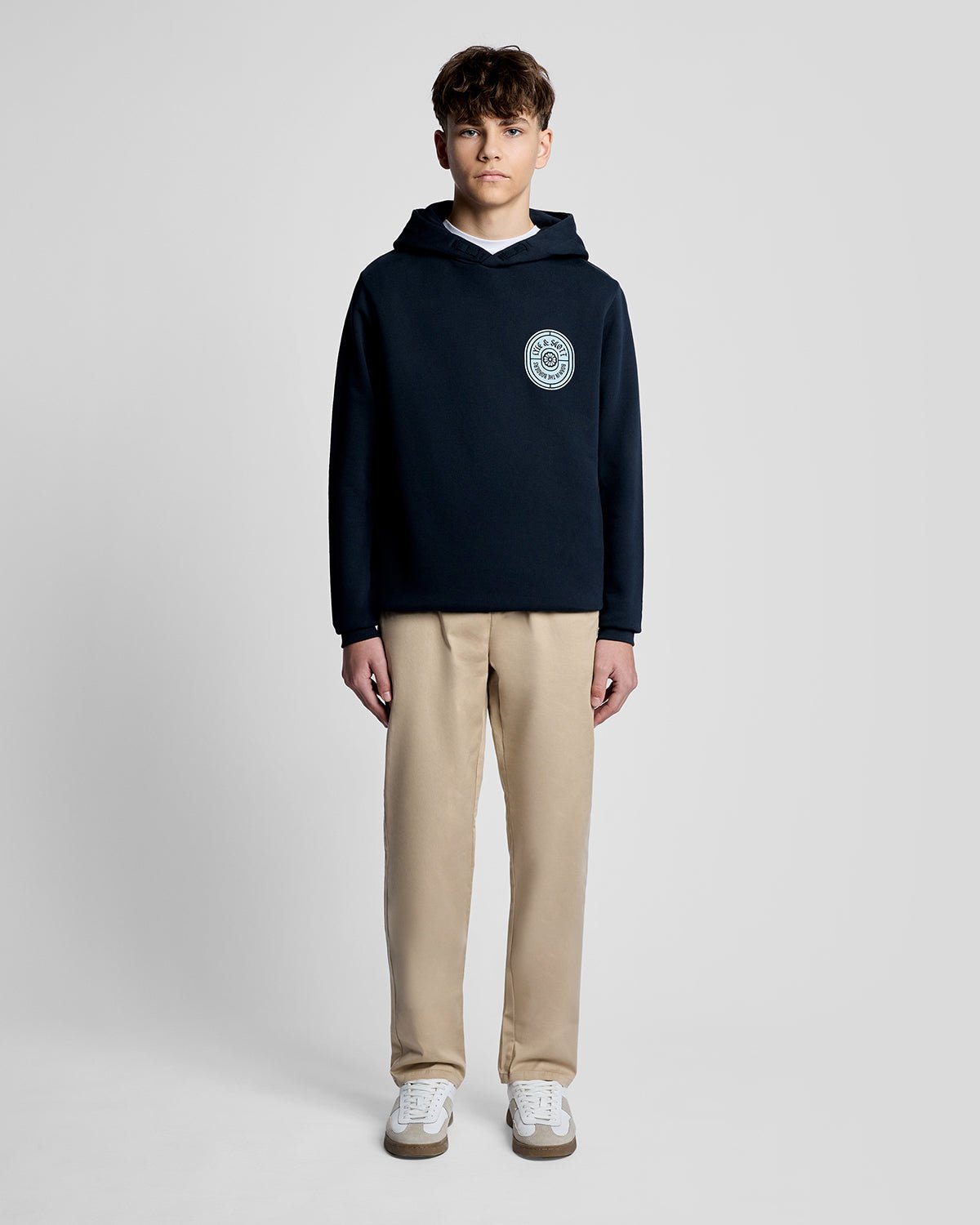 Sudadera con capucha de algodón con estampado para hombre en azul marino oscuro