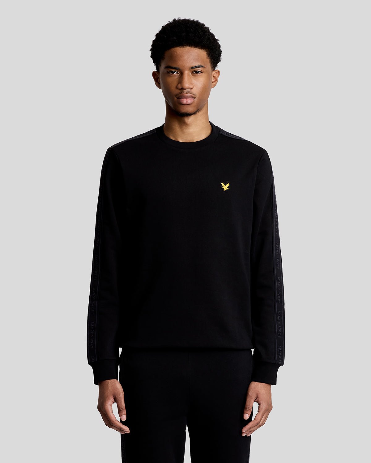 Sweat-shirt à col rond « Sports Tape » pour homme, couleur noir de jais
