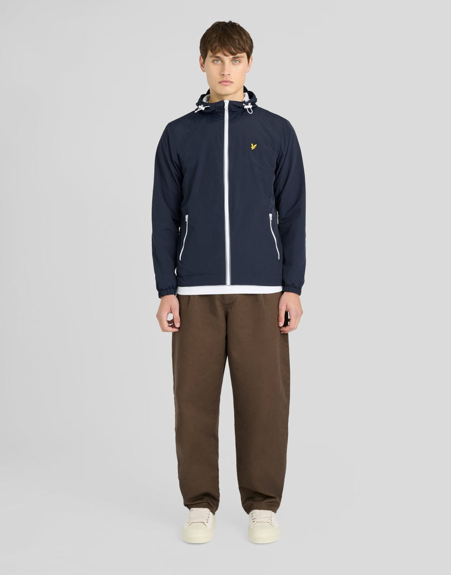 Chaqueta impermeable con cremallera en contraste para hombre, en azul marino oscuro y blanco