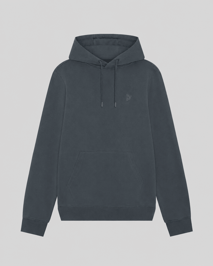 Homme portant un sweat à capuche en coton ultra-fin à effet bouclé, couleur « gunmetal »