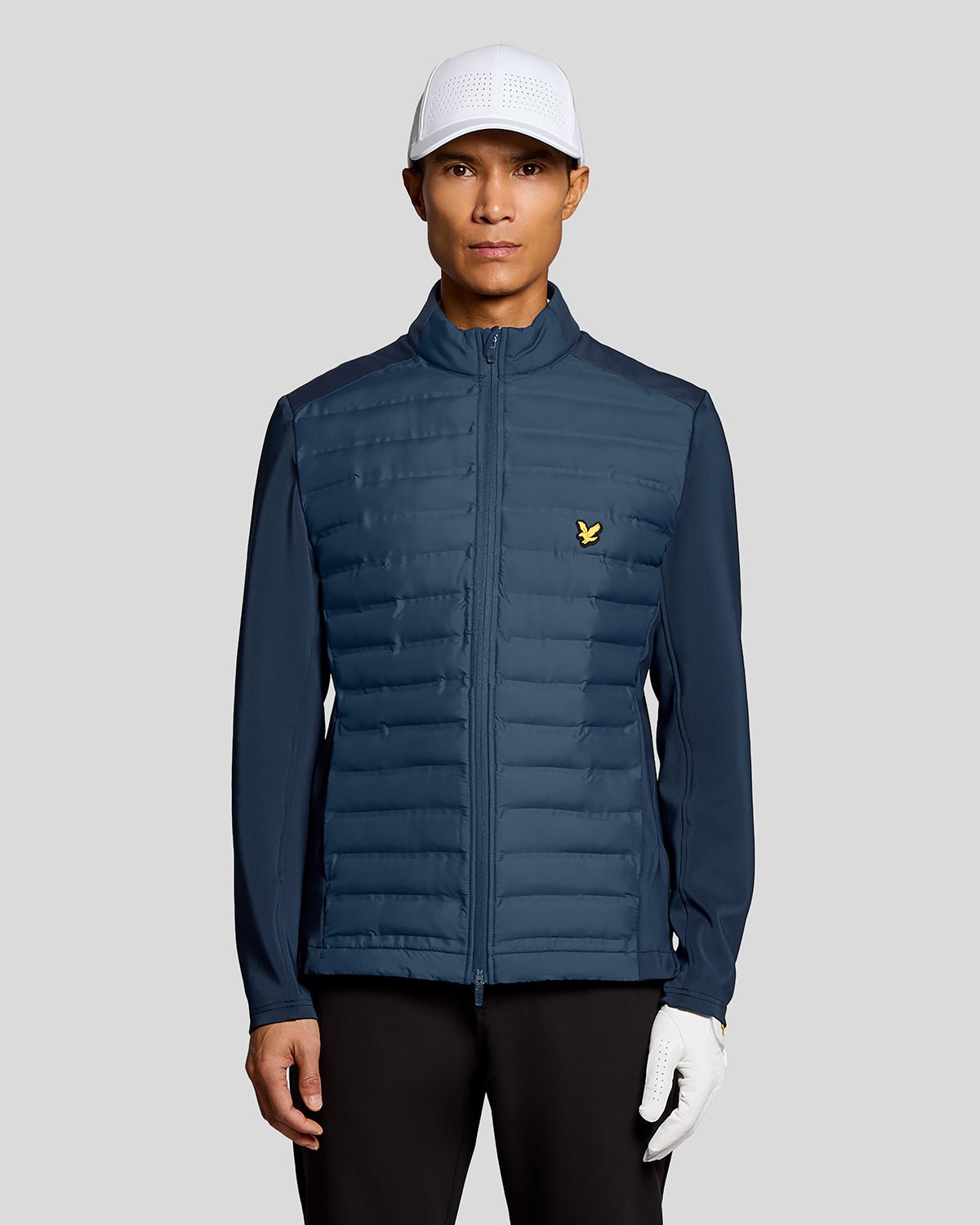 Hombre con chaqueta acolchada Hybrid en color Ryder Blue