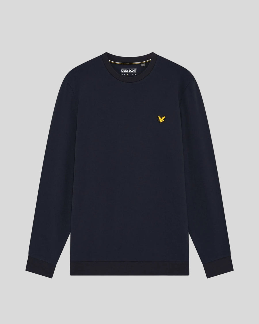 Homme portant un sweat-shirt léger de sport bleu marine foncé