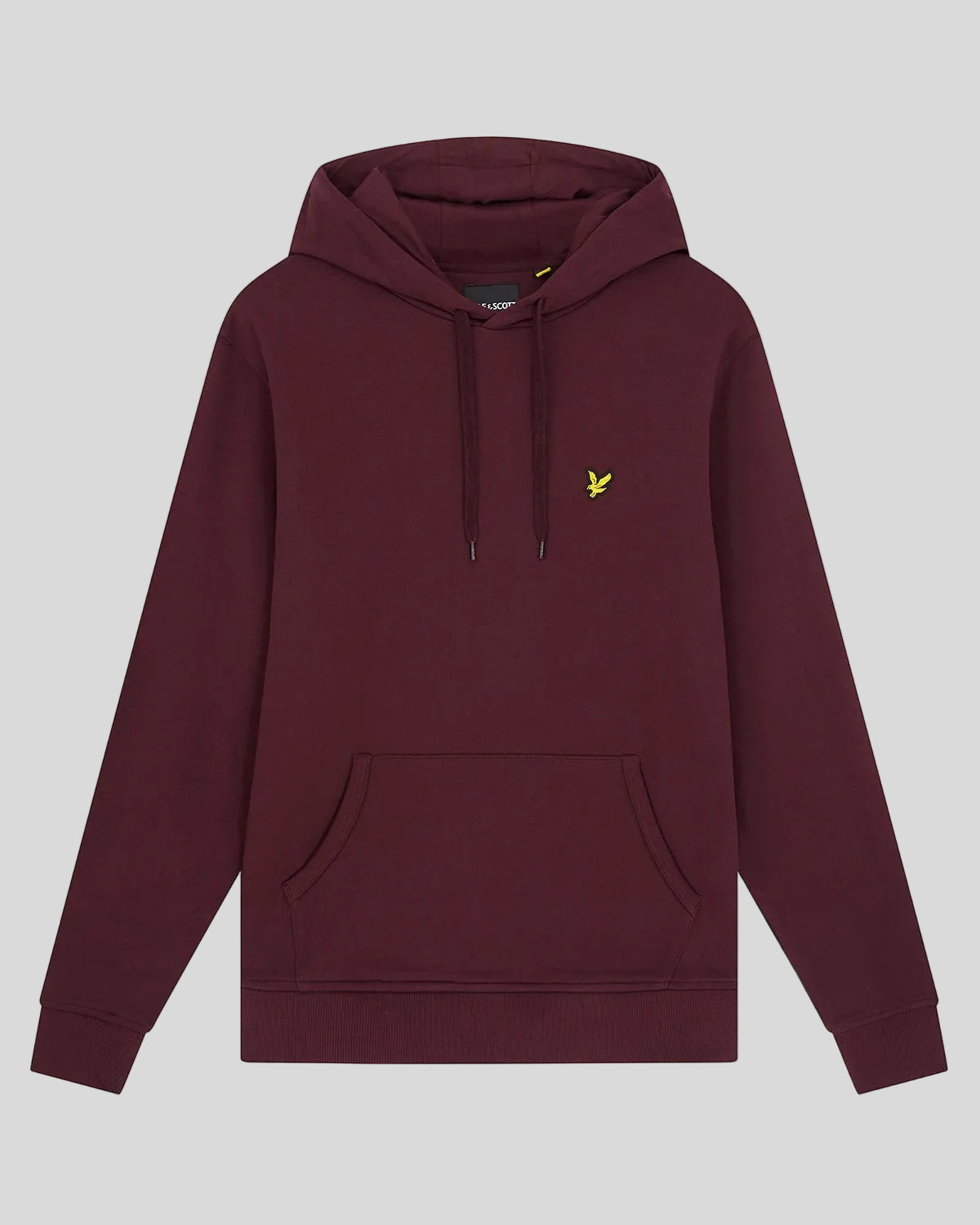 Mann trägt einen Loopback-Baumwoll-Hoodie in Burgunderrot