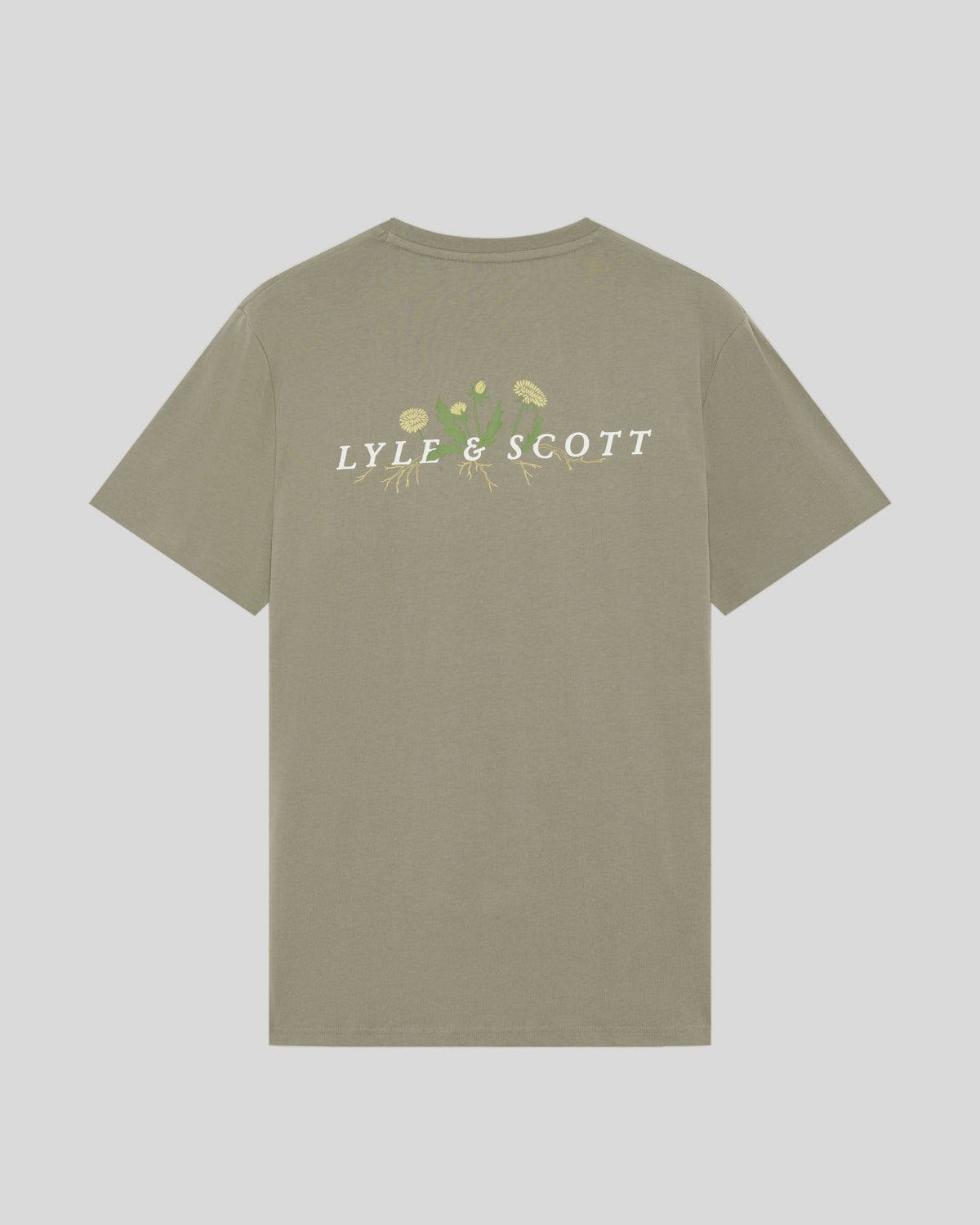 Un homme porte un t-shirt à motif botanique de la marque Lint