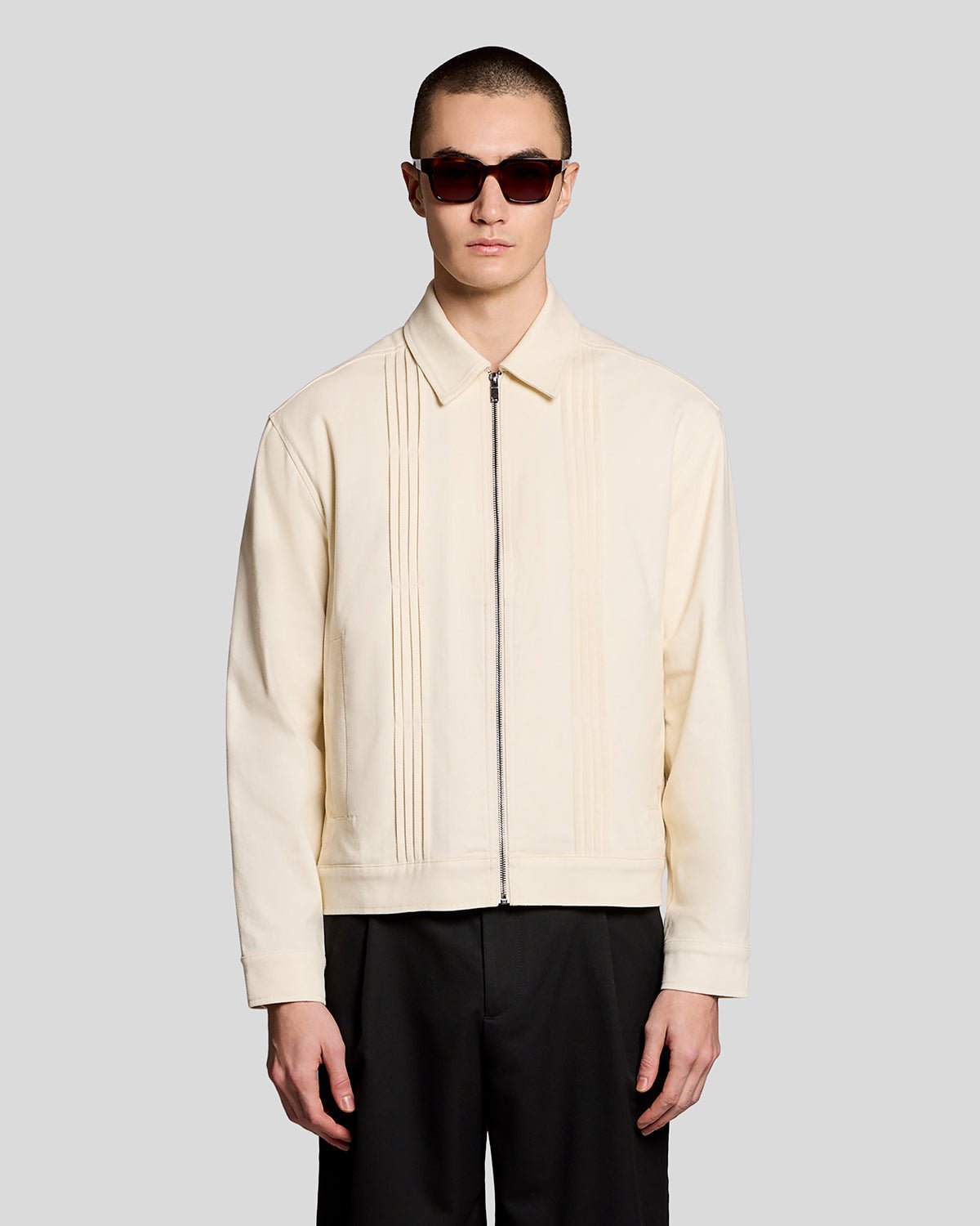 Veste zippée à plis creux pour homme, couleur écru éclatant