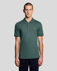 Man wears Everyday Cotton Polo Shirt in Silver Pine