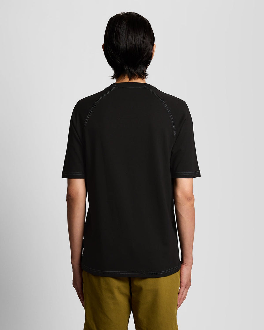T-shirt pour homme avec motif sur la poitrine, couleur noir jais/bleu bulle