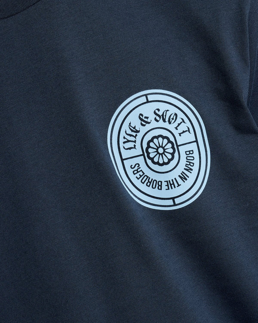 Camiseta de algodón con estampado para hombre en azul marino oscuro
