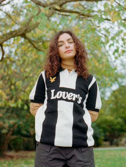 LYLE & SCOTT THIS FAN GIRL
